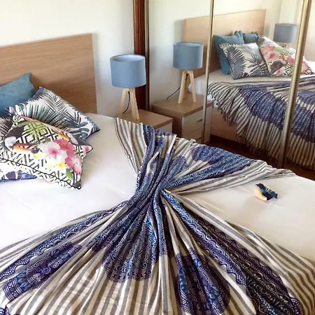 Апартаменты Rosy's Beach House *