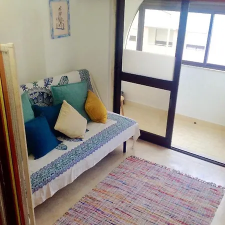 Rosy's Beach House Апартаменты Кошта-да-Капарика